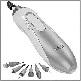 Маникюрно-педикюрный набор AEG MPS 4921